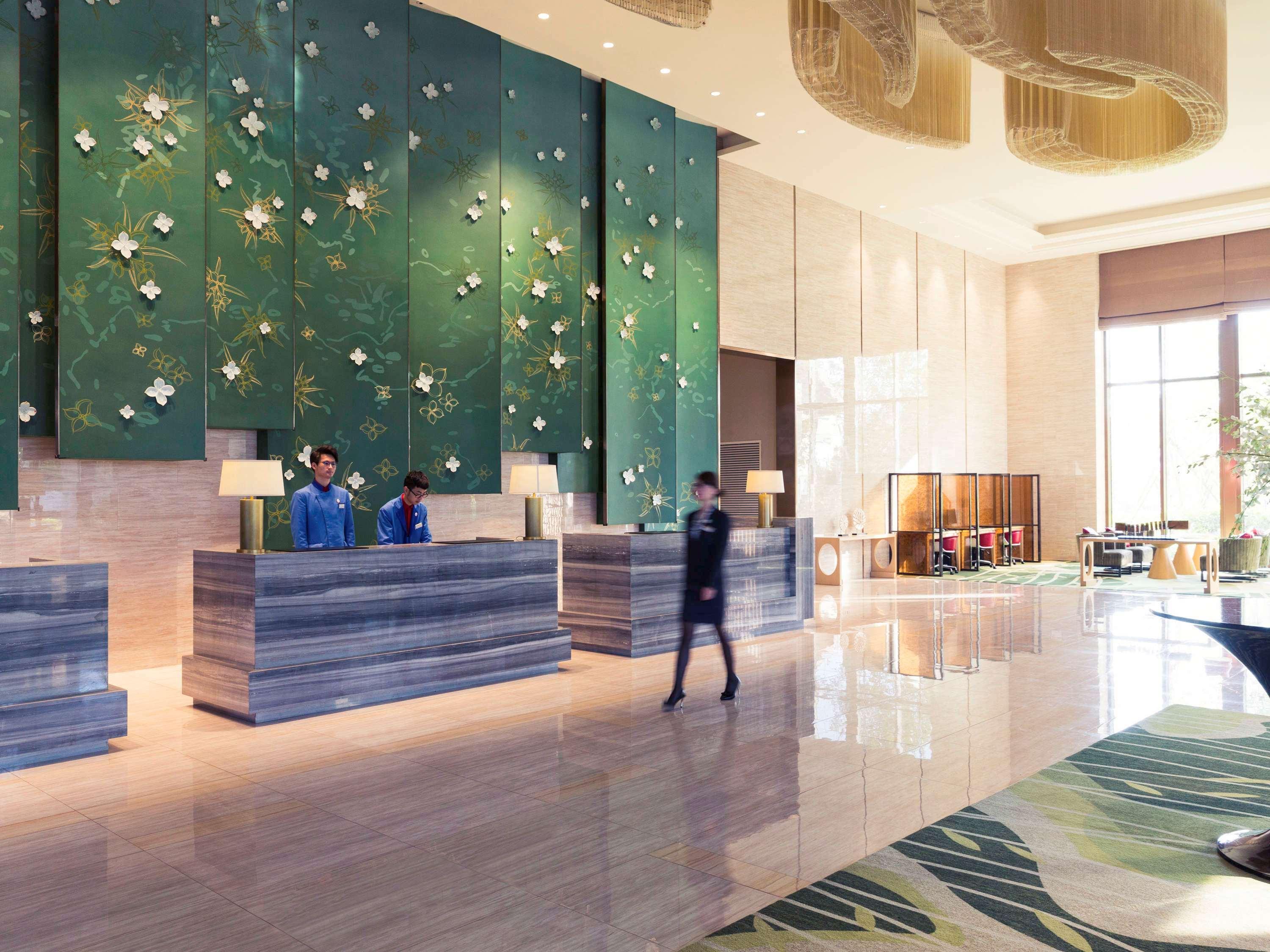 Mercure Nanchang Sunac Екстериор снимка